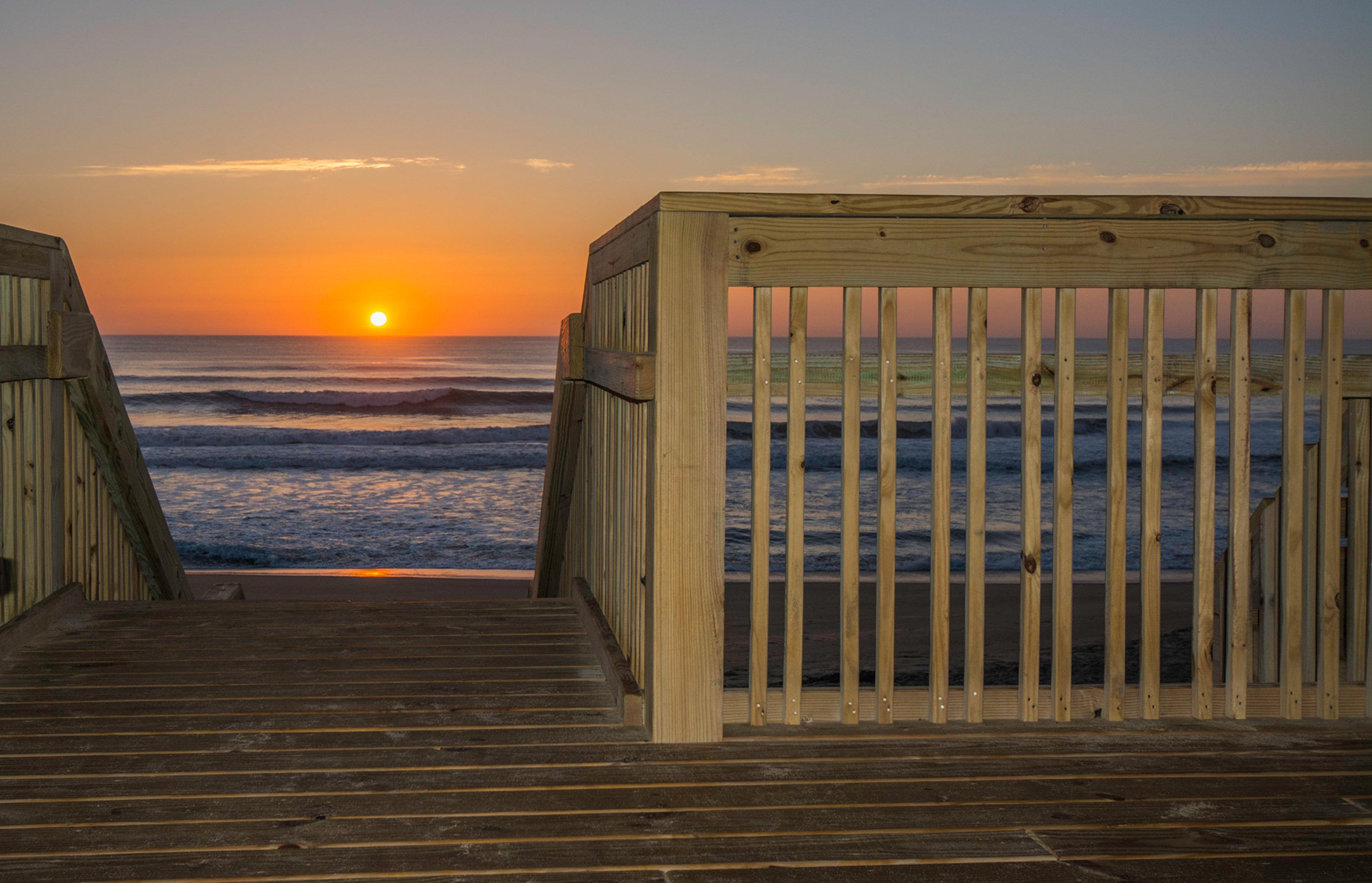 Holiday Inn Express Nags Head Oceanfront By Ihg Extérieur photo